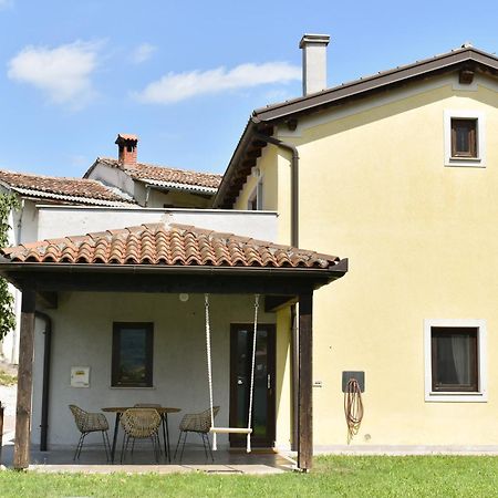 Small House In Vipava Valley エクステリア 写真