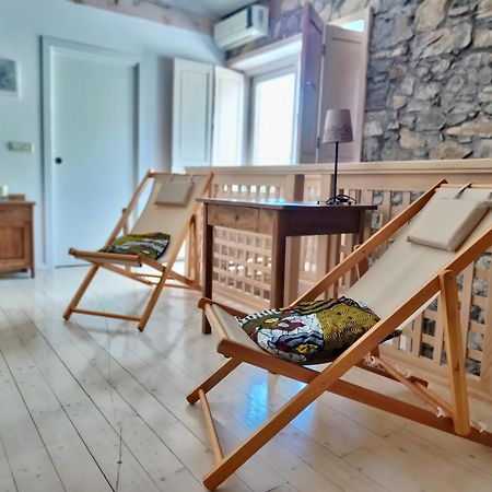 Small House In Vipava Valley エクステリア 写真